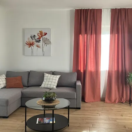 Appartamento Oblica-beautiful New, Well Equipped