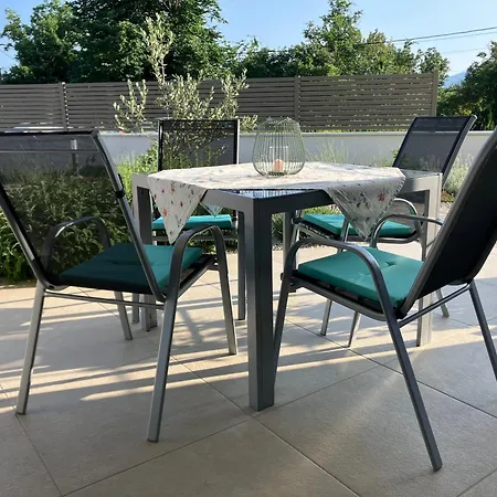 Apartment Oblica-beautiful New, Well Equipped