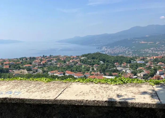 Oblica-beautiful New, Well Equipped Apartament *